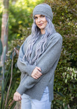 Load image into Gallery viewer, Possum and Merino  KO556 Split Hem Jumper - The design features a wide rib hem with side splits and a ribbed crew neckline.  A great wardrobe staple piece.  Made proudly in New Zealand from a premium blend of 40% possum fur, 50% merino lambswool & 10% mulberry silk.