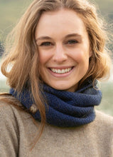 Load image into Gallery viewer, Possum and Merino  NW5053 Moss Neck Warmer - A one-piece neck warmer with moss stitch knit structure.  Composition - 40% Possum Fur, 53% Merino, 7% Silk