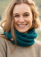 Load image into Gallery viewer, Possum and Merino  NW5053 Moss Neck Warmer - A one-piece neck warmer with moss stitch knit structure.  Composition - 40% Possum Fur, 53% Merino, 7% Silk