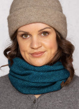 Load image into Gallery viewer, Possum and Merino  NW5053 Moss Neck Warmer - A one-piece neck warmer with moss stitch knit structure.  Composition - 40% Possum Fur, 53% Merino, 7% Silk