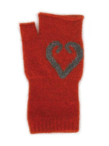 9862 Aroha Fingerless Mitten - Single thickness fingerless glove with split Putiki motif forming a heart pattern on the back of hand.