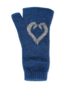 9862 Aroha Fingerless Mitten - Single thickness fingerless glove with split Putiki motif forming a heart pattern on the back of hand.