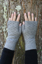 Load image into Gallery viewer, 9717 Dash Fingerless Mitten - Fingerless Mitten in a textured knit - keeps your fingers free to use your electronic devices whilst your hand is toasty warm.  Make a set with 9715 Dash Beanie and 9716 Dash Keyhole Scarf.