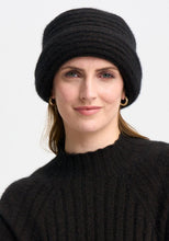 Load image into Gallery viewer, Possum and Merino  008009 MM Felted Hat - Add to your look with the beautiful structure of the MM Felted Hat, to stay cosy as can be in wintry weather.   One size only