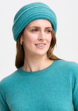 Load image into Gallery viewer, Possum and Merino  008009 MM Felted Hat - Add to your look with the beautiful structure of the MM Felted Hat, to stay cosy as can be in wintry weather.   One size only