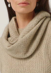 Possum and Merino

0319 Textured Loop Scarf - Loop it once or loop it twice to create more of a snood look. The textured loop scarf is as it's described a fun combination of knitted stitch structures.

Made in New Zealand from an exclusive Merinomink blend of 50% ZQ Merino, 40% Brushtail possum and 10% Mulberry silk.