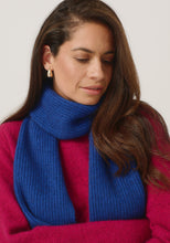 Load image into Gallery viewer, Possum and Merino

0578 Ribbed Scarf - The classic rib scarf never goes out of style. Styled with coats and jackets it will elevate your outfit and keep you cosy.

Made in New Zealand from an exclusive Merinomink blend of 50% ZQ Merino, 40% Brushtail possum and 10% Mulberry silk.