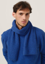 Load image into Gallery viewer, Possum and Merino

0578 Ribbed Scarf - The classic rib scarf never goes out of style. Styled with coats and jackets it will elevate your outfit and keep you cosy.

Made in New Zealand from an exclusive Merinomink blend of 50% ZQ Merino, 40% Brushtail possum and 10% Mulberry silk.