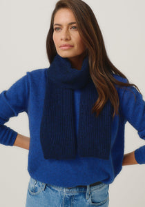 Possum and Merino

0578 Ribbed Scarf - The classic rib scarf never goes out of style. Styled with coats and jackets it will elevate your outfit and keep you cosy.

Made in New Zealand from an exclusive Merinomink blend of 50% ZQ Merino, 40% Brushtail possum and 10% Mulberry silk.