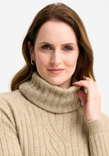 Load image into Gallery viewer, Possum and Merino

0610 Essential Snood - The season&#39;s must have. Designed to work back with a range of sweaters, this stylish rib snood is just the right size to keep your neck warm without being too bulky. Simply pop it over your favourite crew sweaters to achieve a rollneck look.

Made in New Zealand from an exclusive Merinomink blend of 50% ZQ Merino, 40% Brushtail possum and 10% Mulberry silk.