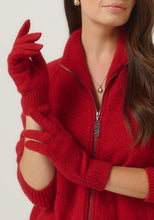 Load image into Gallery viewer, Possum and Merino

070709 Merinomink Gloves - Warm hands, warm heart! No one likes frozen fingers so keep them cosy in our Merinomink gloves.

Made in New Zealand from an exclusive Merinomink blend of 50% ZQ Merino, 40% Brushtail possum and 10% Mulberry silk.