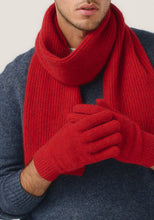 Load image into Gallery viewer, Possum and Merino

070709 Merinomink Gloves - Warm hands, warm heart! No one likes frozen fingers so keep them cosy in our Merinomink gloves.

Made in New Zealand from an exclusive Merinomink blend of 50% ZQ Merino, 40% Brushtail possum and 10% Mulberry silk.