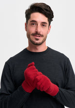 Load image into Gallery viewer, Possum and Merino

070709 Merinomink Gloves - Warm hands, warm heart! No one likes frozen fingers so keep them cosy in our Merinomink gloves.

Made in New Zealand from an exclusive Merinomink blend of 50% ZQ Merino, 40% Brushtail possum and 10% Mulberry silk.