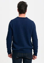 Load image into Gallery viewer, Possum and Merino

100148 Ali V Sweater - This simple v sweater will never go out of style. Wear it solo, with a polo, tee, or shirt and tie, to completely change up your look. A classic fit.

Made in New Zealand from an exclusive Merinomink blend of 50% ZQ Merino, 40% Brushtail possum and 10% Mulberry silk.