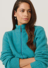 Load image into Gallery viewer, 100248 Jaya Jacket - This slim-fit jacket is an absolute winner and one you won't want your wardrobe to be without. Simple in silhouette it offers featherweight warmth and understated, timeless style. 

Made in New Zealand from an exclusive Merinomink blend of 50% ZQ Merino, 40% Brushtail possum and 10% Mulberry silk.