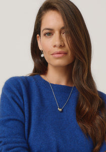 Possum and Merino

100296 Mia Crew - The go-to crew that you'll wear on repeat. This ageless style has a slim, classic fit and is short but not cropped in length. It features new Merinomink branding. Team it with the Essential Snood to effortlessly transform it into a rollneck.&nbsp;

Made in New Zealand from an exclusive Merinomink blend of 50% ZQ Merino, 40% Brushtail possum and 10% Mulberry silk.