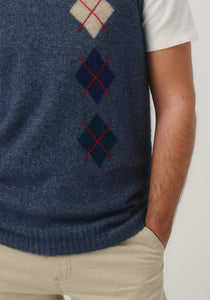 Possum and Merino

100307 Palmer Vest - This classic pullover vest features argyle detailing with hand-stitched cross detail. Team it with a shirt or merino layer to dress it up or down for the office or a day on the green. A classic fit

Made in New Zealand from an exclusive Merinomink blend of 50% ZQ Merino, 40% Brushtail possum and 10% Mulberry silk.