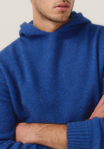 Possum and Merino

100308 Giles Hoodie - We love a goodie Hoodie and the Giles doesn't disappoint. This is a style you can wear on its own or layer under coats and jackets. A classic fit.

Made in New Zealand from an exclusive Merinomink blend of 50% ZQ Merino, 40% Brushtail possum and 10% Mulberry silk.