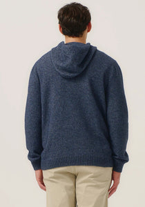 Possum and Merino

100308 Giles Hoodie - We love a goodie Hoodie and the Giles doesn't disappoint. This is a style you can wear on its own or layer under coats and jackets. A classic fit.

Made in New Zealand from an exclusive Merinomink blend of 50% ZQ Merino, 40% Brushtail possum and 10% Mulberry silk.