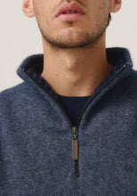 Load image into Gallery viewer, Possum and Merino

100309 Whittaker Half Zip – A Merinomink signature zip sweater with striped contrast collar features a Merinomink zip pull. This timeless piece can be dressed up or down to suit almost any occasion. A classic fit.

Made in New Zealand from an exclusive Merinomink blend of 50% ZQ Merino, 40% Brushtail possum and 10% Mulberry silk.