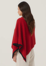 Load image into Gallery viewer, Possum and Merino

1623 Two Tone Poncho - A fan favourite, the Two Tone Poncho is a winner. With a relaxed fit and contrast coloured tipping it&#39;s cut for comfort and style. With a rainbow of colour options on offer, this is one you&#39;ll want in each colour! Classic fit.&nbsp;

Made in New Zealand from an exclusive Merinomink blend of 50% ZQ Merino, 40% Brushtail possum and 10% Mulberry silk.