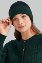 Load image into Gallery viewer, Possum and Merino
6102 Two Toned Beanie (Reversible) - Choose which colours to wear from McDonald's reversible beanie. Made from McDonald’s Possum Merino blended with Mulberry Silk, this beanie is an essential. Feel the luxury with this versatile item.
One size fits all.
35% Possum Fur, 55% Merino Wool, 10% Pure Mulberry Silk.