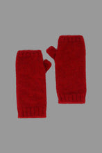 Load image into Gallery viewer, Possum and Merino
6105 Short Plain Glovelet - These gloves are a classic essential you won't want to leave the house without. Our lightweight glovelets will keep your hands beautifully snug and have the freedom of open fingers so there is no need to remove them when you are out and about.
One size fits all
35% Possum Fur, 55% Merino Wool, 10% Pure Mulberry Silk.