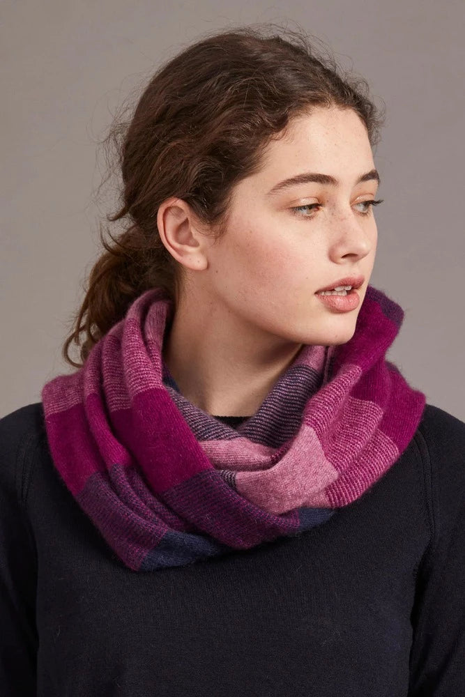 658 Ombre Snood - Undoubtedly a star in this season's range, this incredibly versatile snood made with the finest Possum Merino and Mulberry Silk blend in New Zealand.  