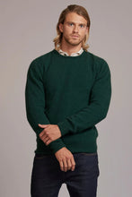 Load image into Gallery viewer, 6603 Rack Stitch Crew Neck Jumper - Whether you’re out for the night or in the wild, this timeless Crew Neck jersey will get you through the elements in style. Nature’s finest natural fibres are brought together with quality workmanship for comfort and warmth. 