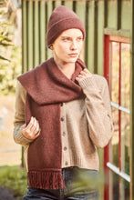 Load image into Gallery viewer, Possum and Merino 
675 Plain Tubular Hat - Blended with luxurious Mulberry Silk, the Plain Tubular Beanie is an absolute essential making it a sumptuously warm natural insulator while keeping it surprisingly lightweight. Match this hat with our 674 Plain Tubular Scarf to create an even more stunning look.
One size only
35% Possum Fur, 55% Merino Wool, 10% Pure Mulberry Silk.