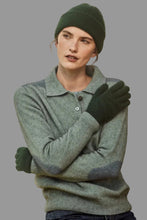 Load image into Gallery viewer, Possum and Merino

679 Plain Glove - Keep those hands warm with these versatile gloves that are just for anyone, at any age, anytime. These classic gloves are the perfection of knitwear. Possum Merino and Pure Mulberry Silk provide gentle comfort, yet these gloves remain durable and strong.

New Zealand Designed and manufactured
Natural and Sustainable

35% Possum Fur, 55% Merino Wool, 10% Pure Mulberry Silk.