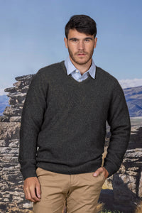 Possum and Merino  NW1002 Oxford Vee - Your must-have core item, relaxed fit in single jersey, Whole Garment seamless construction.   Composition - 40% Possum Fur, 53% Merino, 7% Silk