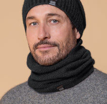 Load image into Gallery viewer, Possum and Merino  NW5053 Moss Neck Warmer - A one-piece neck warmer with moss stitch knit structure.  Composition - 40% Possum Fur, 53% Merino, 7% Silk