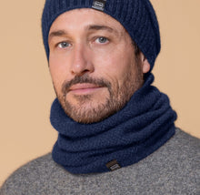 Load image into Gallery viewer, Possum and Merino  NW5053 Moss Neck Warmer - A one-piece neck warmer with moss stitch knit structure.  Composition - 40% Possum Fur, 53% Merino, 7% Silk