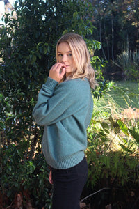 9936 Plain Crew Neck Jumper - Plain jumper at a very affordable price.