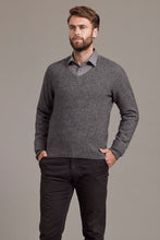 Load image into Gallery viewer, Possum and Merino  6601 Rack Stitch V-Neck Jersey - Whether you’re out for the night or in the wild, this timeless V-neck jersey will get you through the elements in style. Nature’s finest natural fibres are brought together with quality workmanship for comfort and warmth. A V-neckline combines with feature rack-stitch waistband and cuffs to keep things effortlessly casual. 