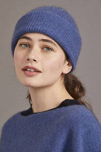 Possum and Merino  672 Fine Rib Hat - Add extra warmth on those cold winter days with this Fine Rib Hat, created with a blend of Mulberry Silk for that luxurious feel. To match with this hat is the style 671 Fine Rib Scarf - a must-have set for every wardrobe.  35% Possum Fur, 55% Merino Wool, 10% Pure Mulberry Silk.  Our Heritage Collection colours are made from 70% Fine NZ Merino Wool, 20% NZ Possum Fur, 10% Mulberry Silk New Zealand designed and manufactured Natural and Sustainable