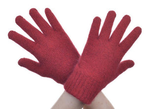 679 Plain Gloves - Keep those hands warm with these versatile gloves that are just for anyone, at any age, anytime. Entirely NZ made… your choice is naturally correct. These classic gloves are the perfection of knitwear. Possum Merino and Pure Mulberry Silk provide gentle comfort, yet these gloves remain durable and strong.